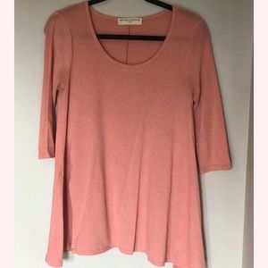 Urban outfitters- peach quarter sleeved shirt
